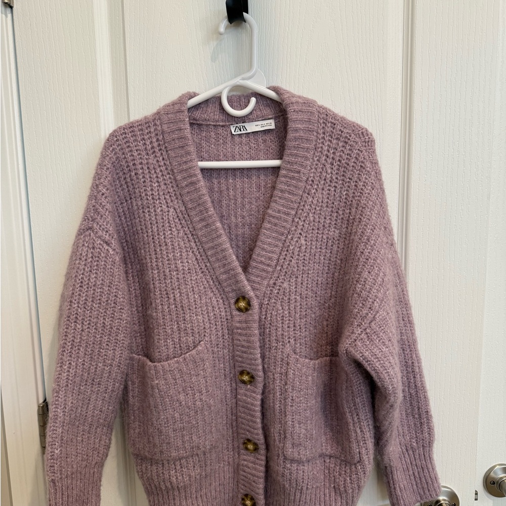 Zara Women's Lavender Button-Up Cardigan